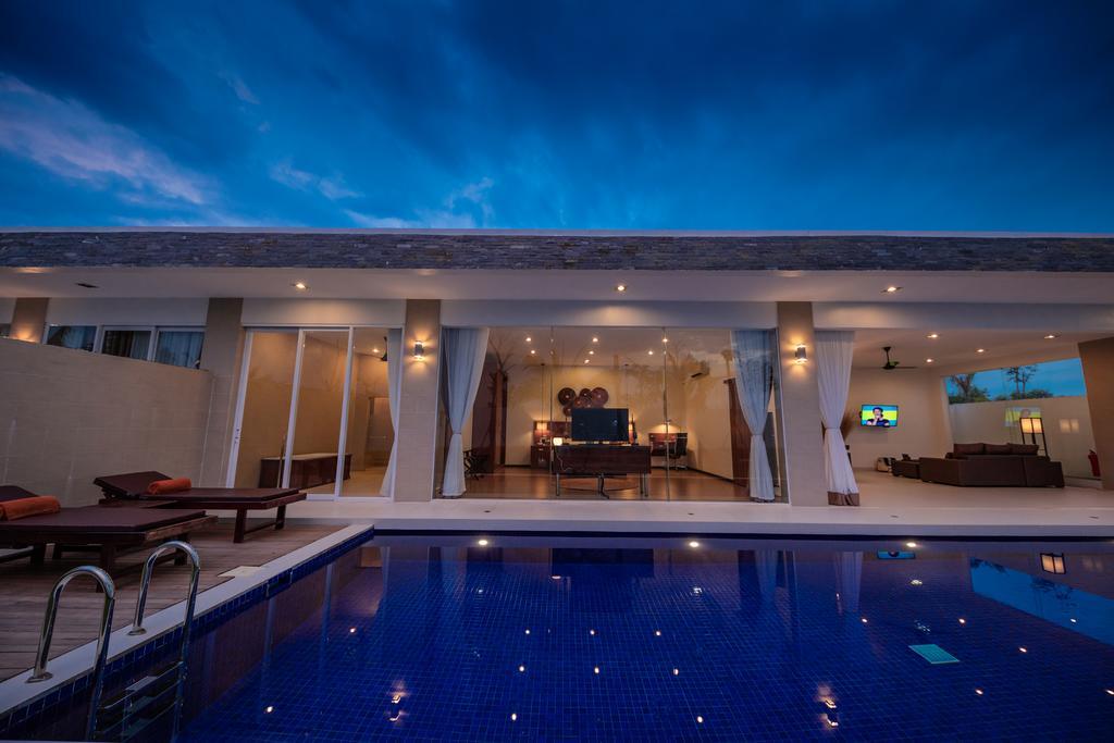 อังกอร์ ร็องเดวู  Hotel เสียมราฐ ภายนอก รูปภาพ
