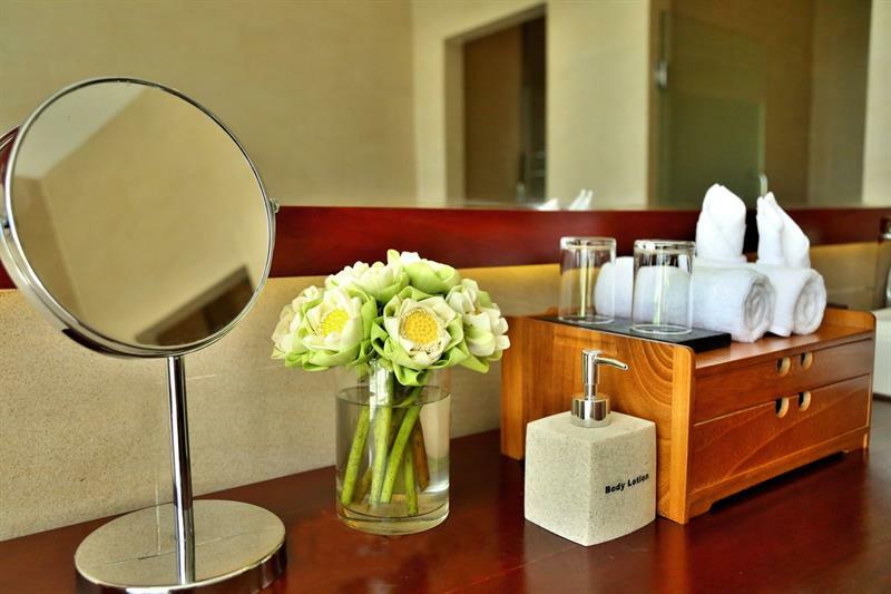 อังกอร์ ร็องเดวู  Hotel เสียมราฐ ภายนอก รูปภาพ
